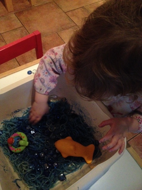 Spaghetti messy play with toddlers