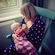 A breastfeeding-friendly dress for autumn