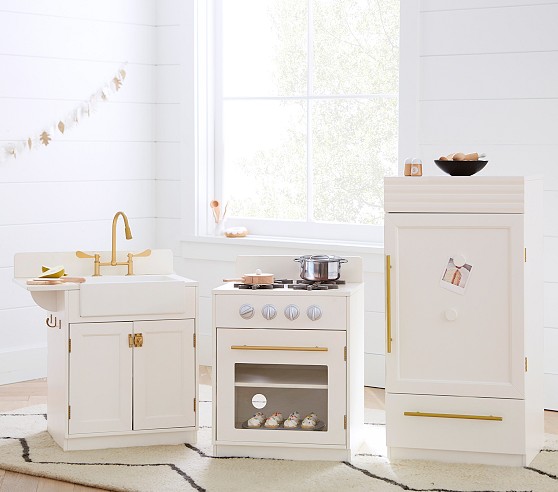Pottery Barn Kids Chelsea All-in-1 Play Kitchen