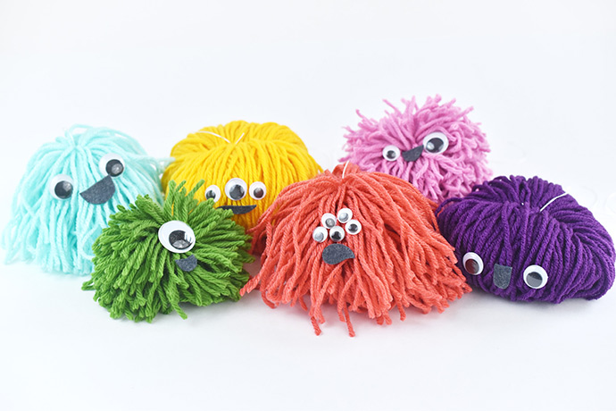 Yarn Pom-Pom Monsters