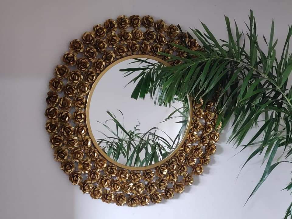 Button Flower Mirror