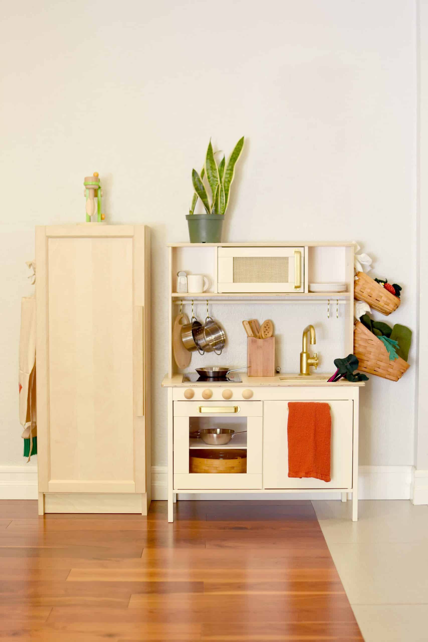 IKEA DUKTIG Play Kitchen