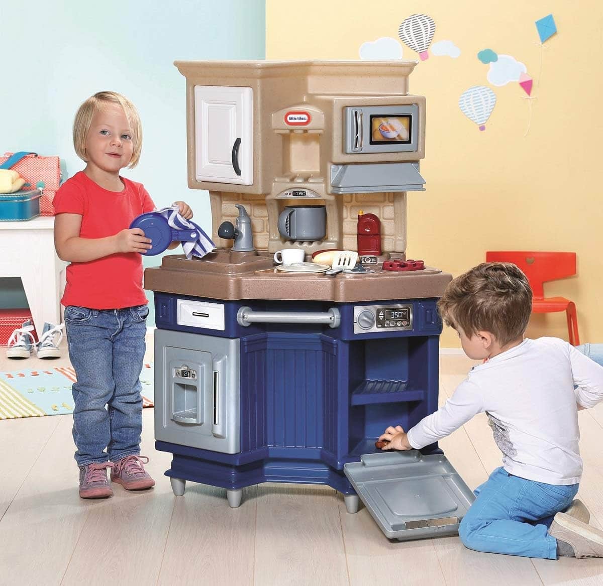 Little Tikes Super Chef Kitchen