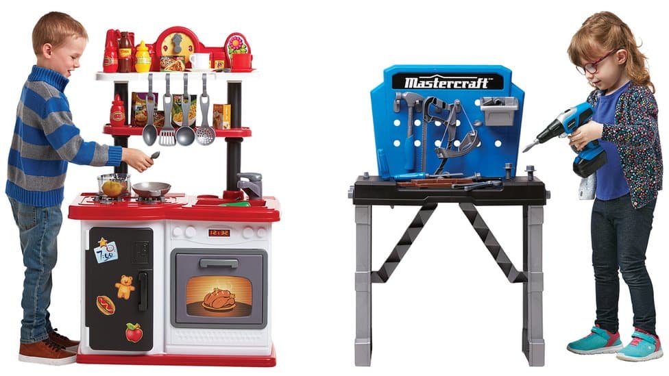 Role of Play Kitchens in Gender-Neutral Play