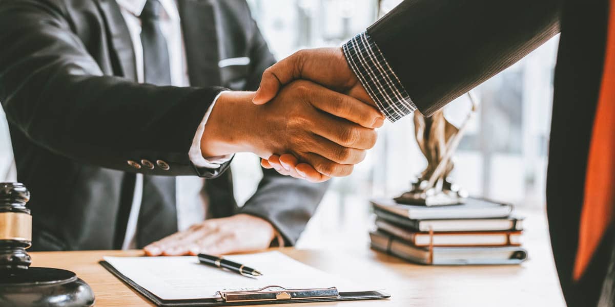 Collaborate with a Divorce Lawyer