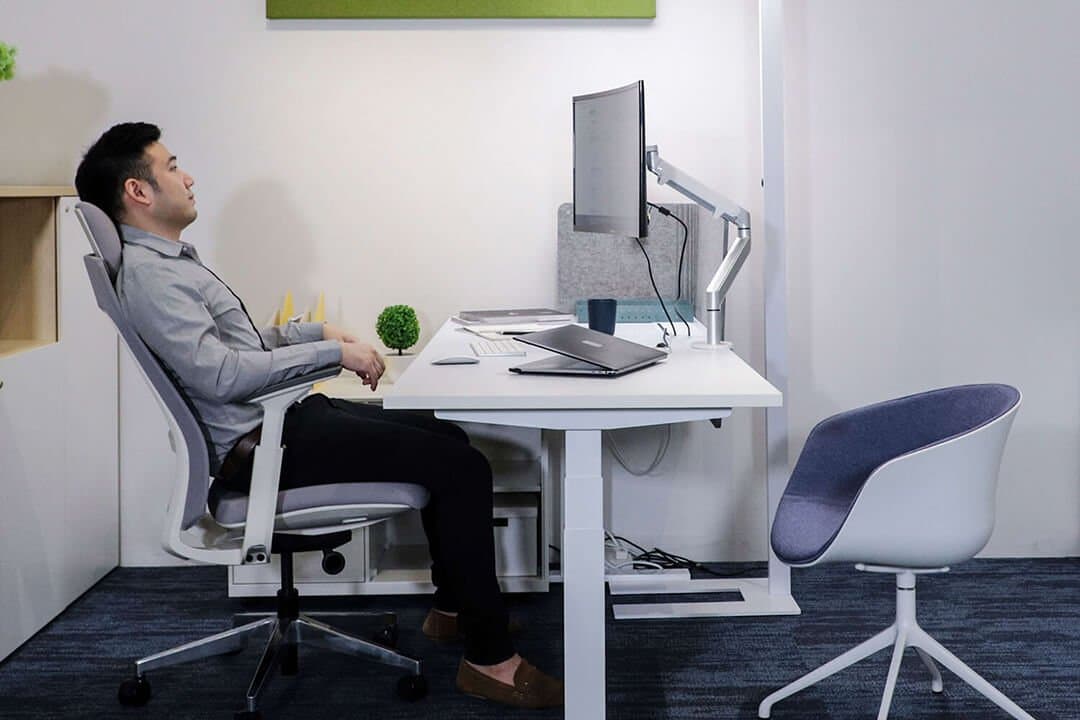Prioritize Ergonomic Furniture for Comfort and Health