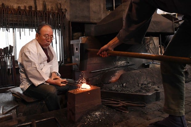How the Katana is Made: The Art of Swordsmithing
