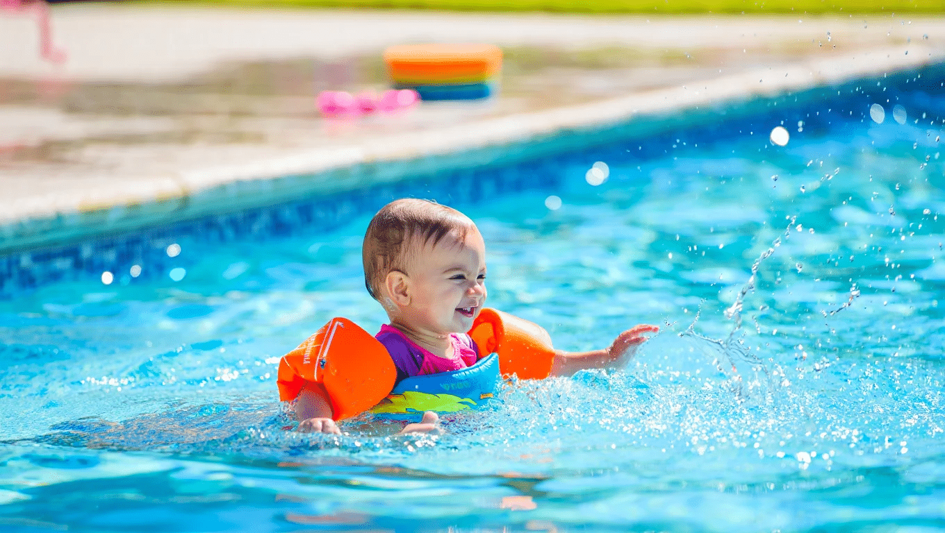 Benefits_of_Early_Swimming_for_Babies