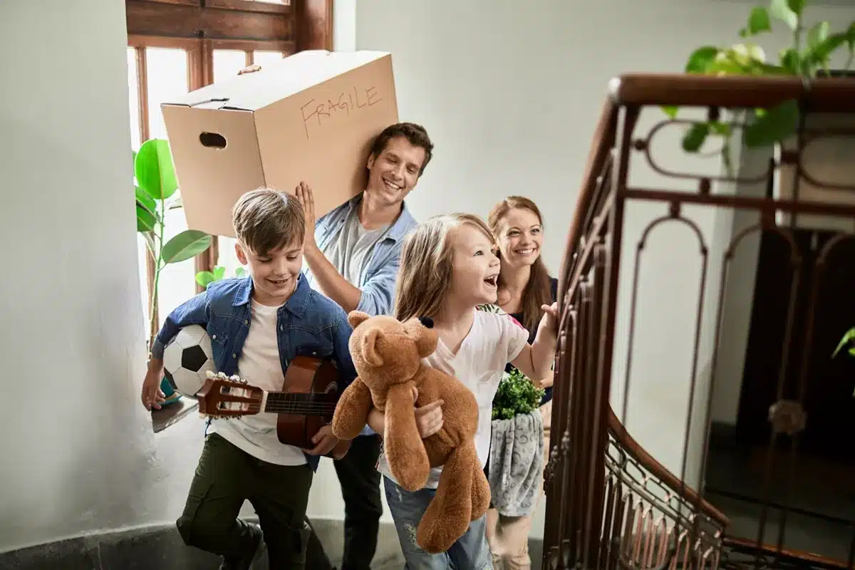 Helping Kids Settle Into the New Home