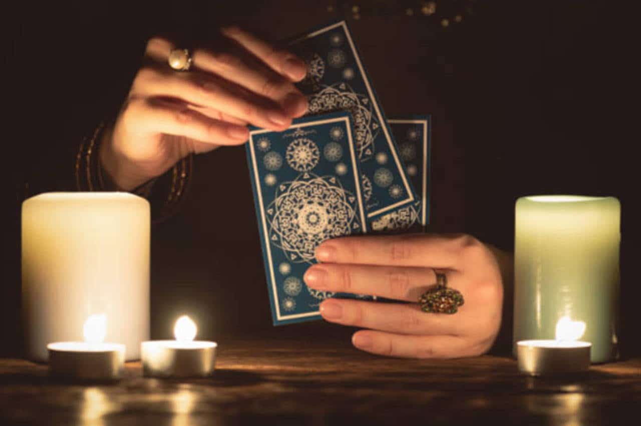 How Psychic Readings Can Improve Your Family Relationships