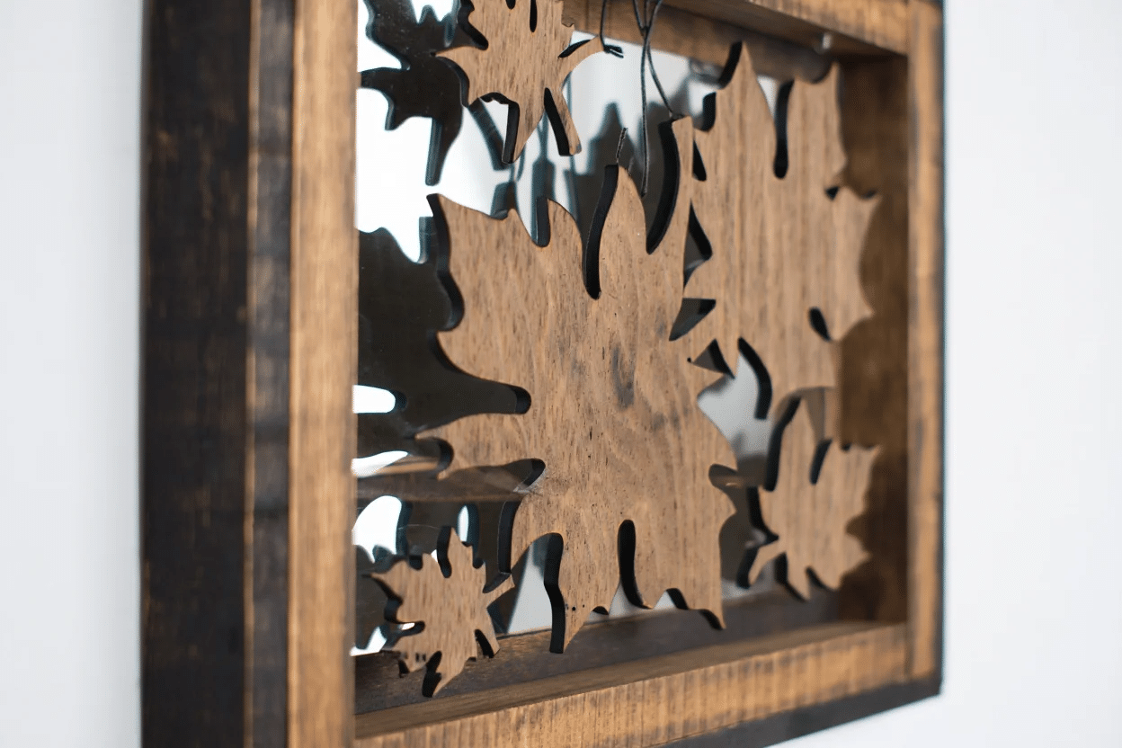 Maple_Leaf_Cutout_Sign