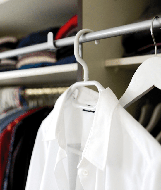 Declutter Your Wardrobe Like a Pro: The Ultimate Closet Checklist for Busy Households