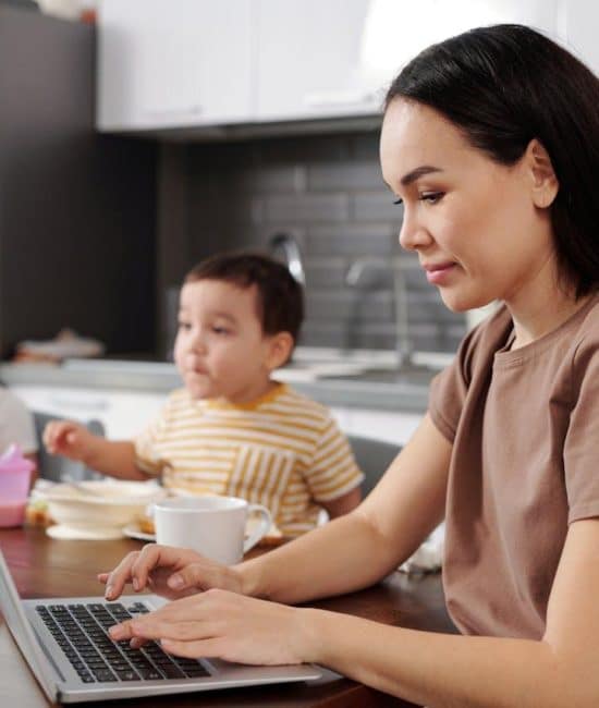 4 Rewarding Career Paths in Healthcare for Busy Parents