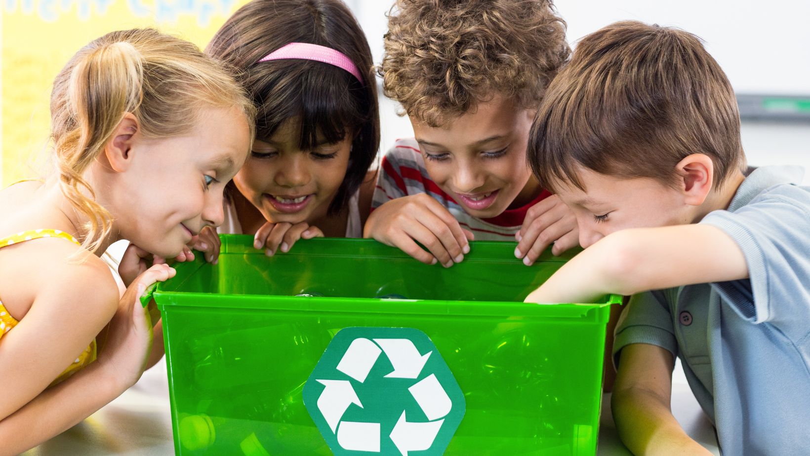 Simple Ways to Teach Your Kids to Recycle