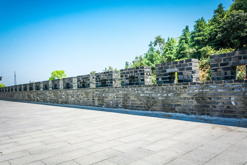 Stop Stains Before They Set: Autumn Outdoor Flooring Tips