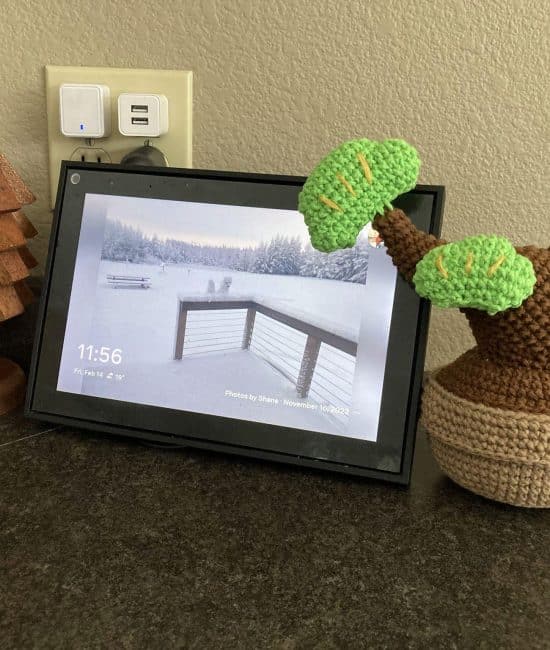 Craft on Family Fun: The Mom-Approved Kynova Beginner Crochet Kit