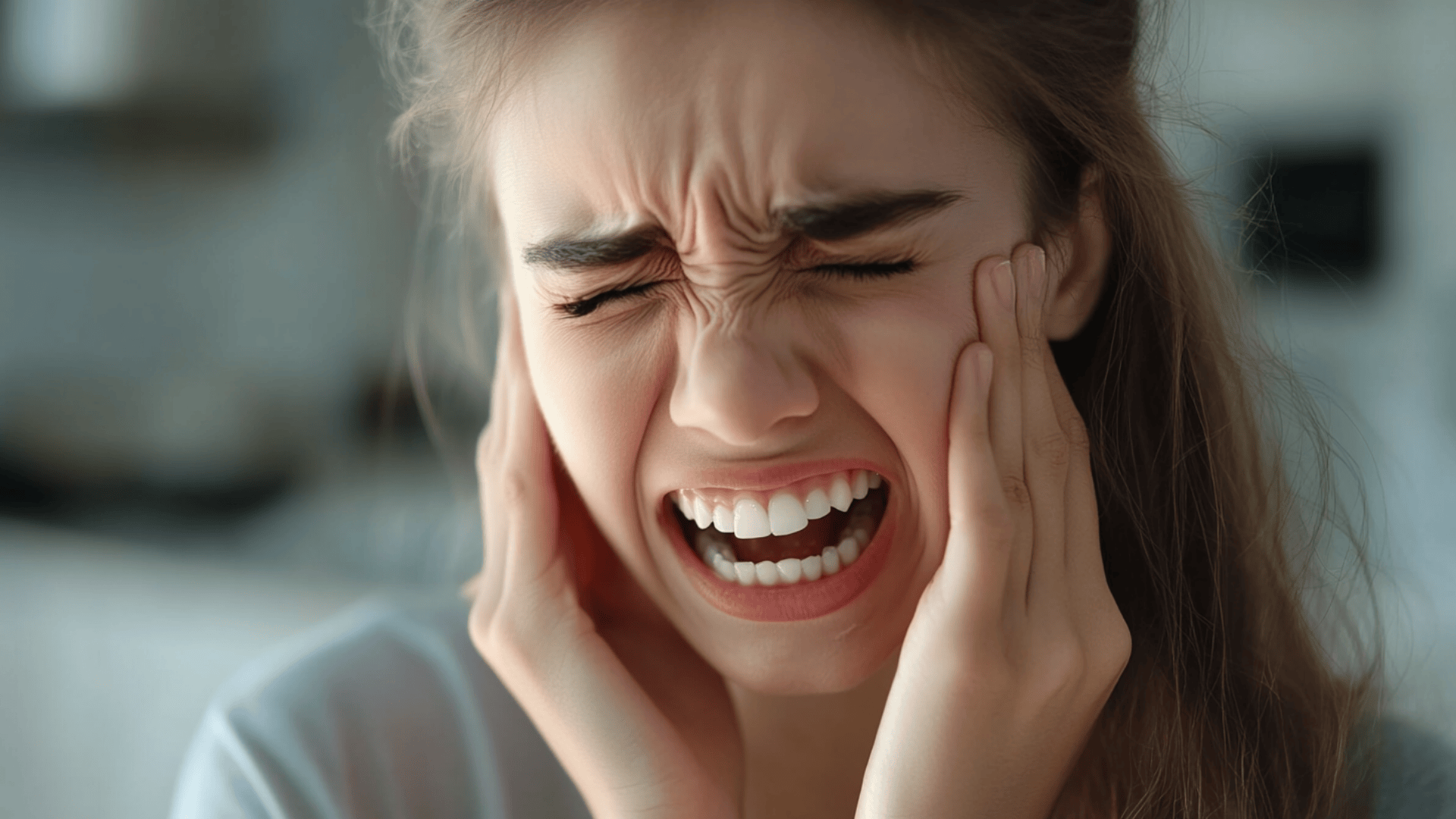 Common_Reasons_Why_Your_Gums_Hurt_After_Flossing