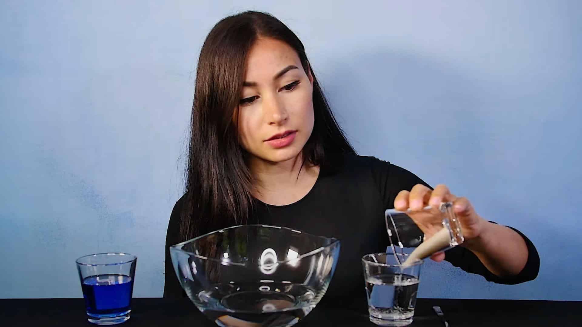 STEP_2_Dissolve_the_Sugar_in_Hot_Water