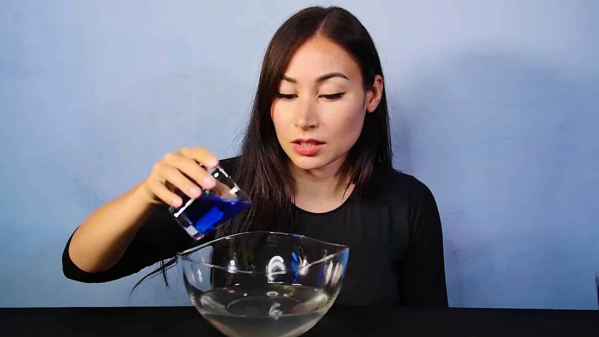 STEP_4_Add_the_Dish_Soap