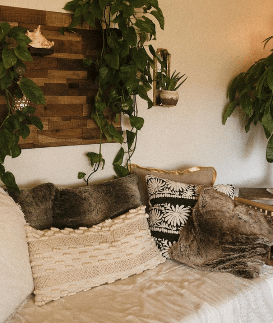 How to Pick a Sofa Bed That Doesn’t Feel Like a Compromise