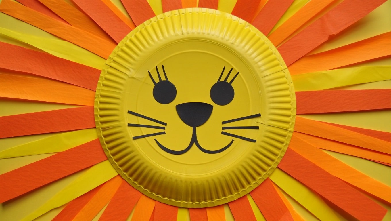 paper plate lion