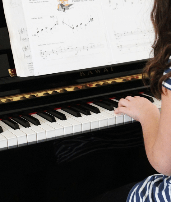 Enhancing Homeschool Learning with Easy Piano Music