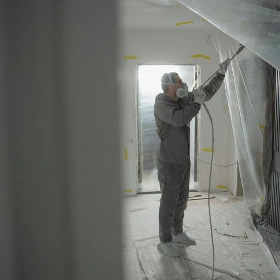 Painting Companies vs Solo Painters