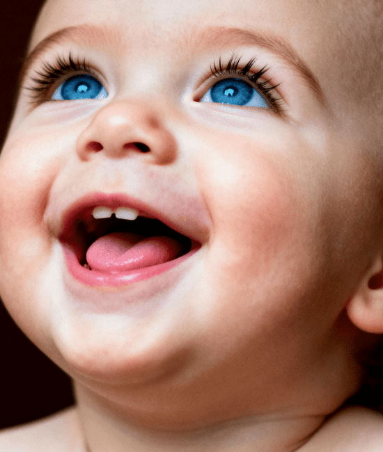 what if baby gets upper teeth first is it normal