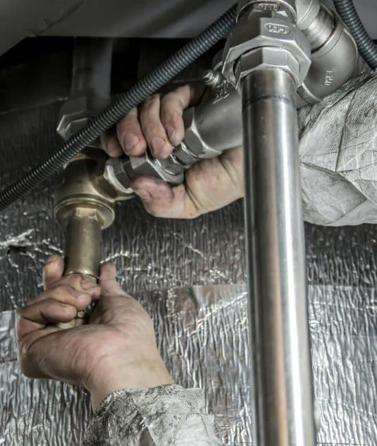 Homeowners: What to Ask Before Hiring a Plumber Near Me