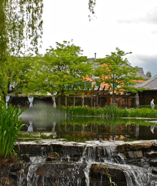 Outdoor Rooms: Designing Gardens as Extensions of the Home