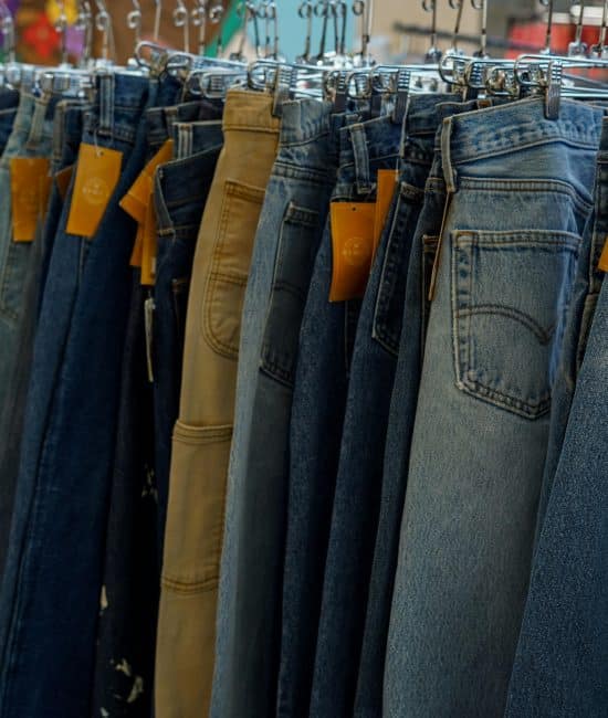 The Ultimate Guide to the Best Plus Size Jeans in 2026: 9 Brands That Nail the Fit