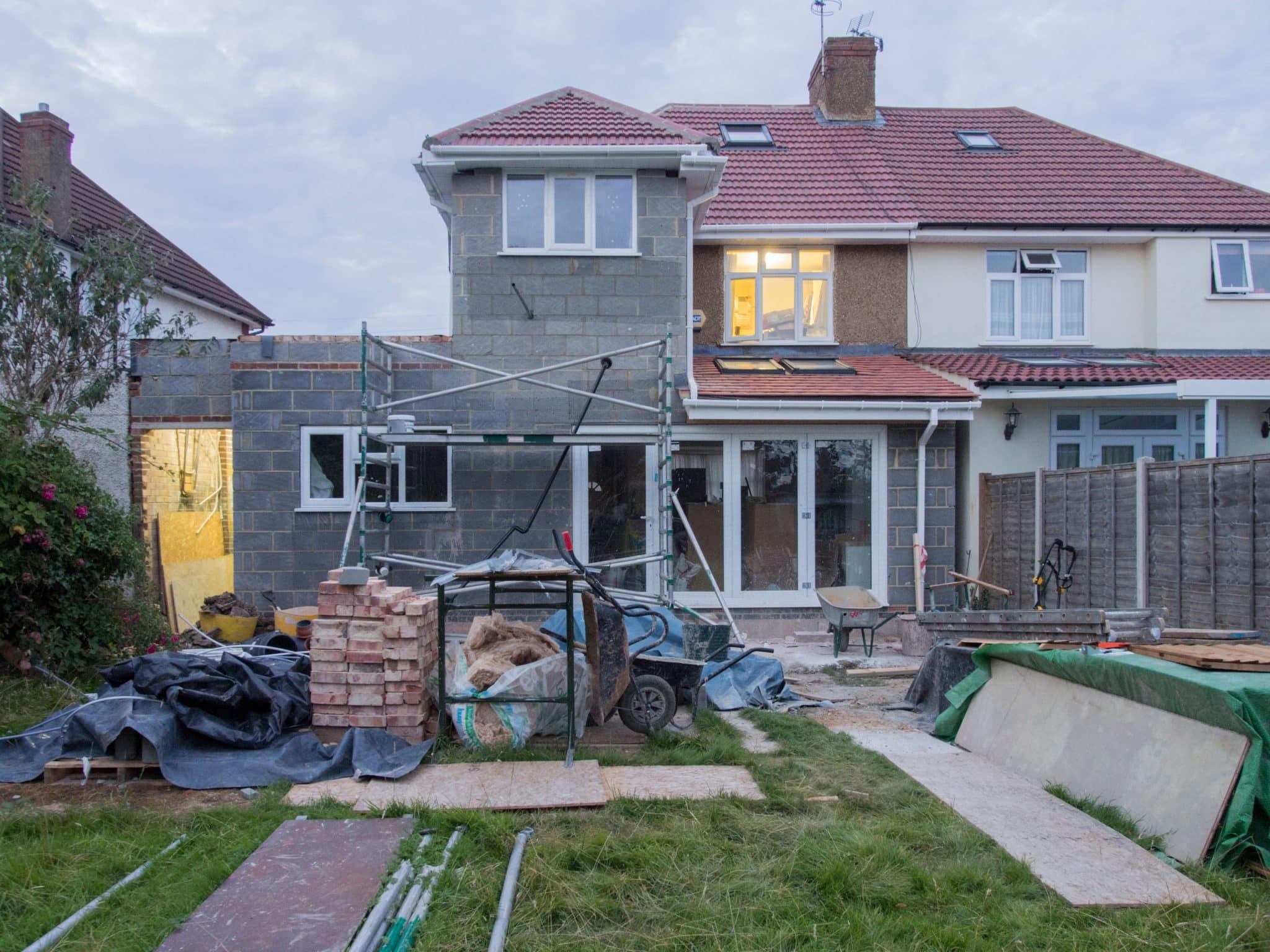 How to Remodel Your Home Exterior Without Disrupting Family Life