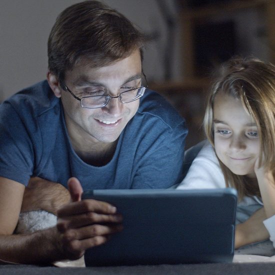 Kids Blue Light Glasses: A Practical Parent's Guide to Screen-Time Eye Care